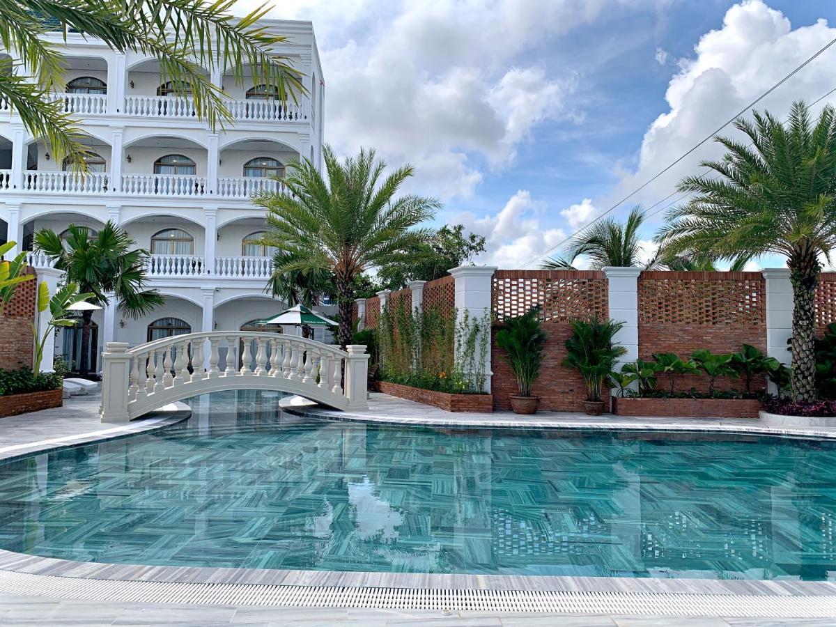 Thuan Phat Hotel Soc Trang Exterior photo